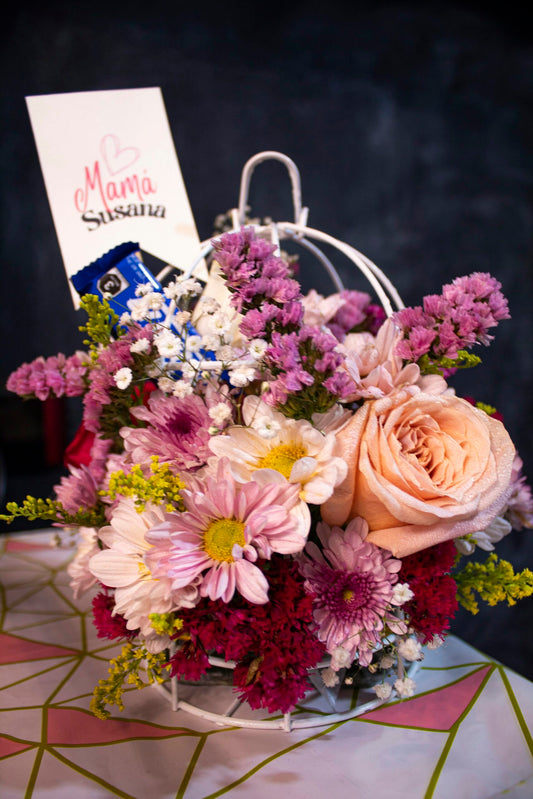 Fresh Petal Bouquet image 0